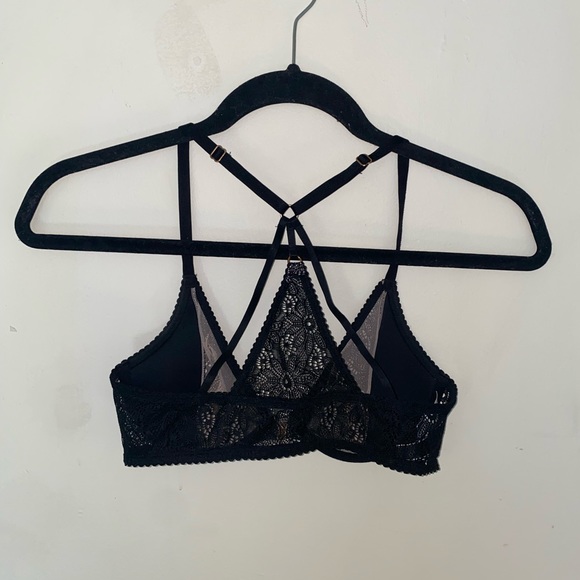 Victoria’s secret black lace underwire bralette - Picture 4 of 6
